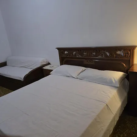 Rum i privatbostad Sr Casa Solari *