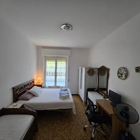 Sr Casa Solari Génova